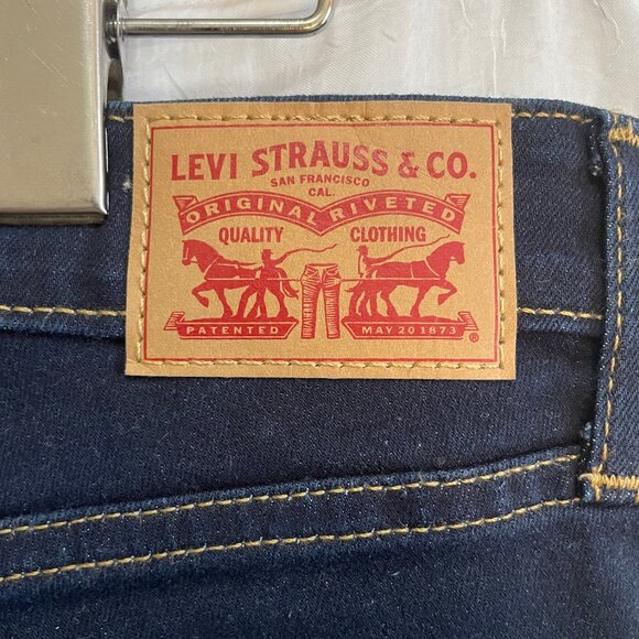 NWOT Levi’s High Rise Skinny Jeans - Picture 5 of 8